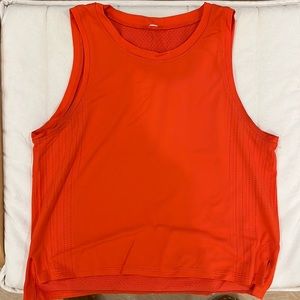 Lululemon Train To Be Tank - Size 6